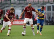 乐鱼体育网站入口-包含尤文图斯与AC米兰将展开激烈争夺，赛前气氛紧张的词条