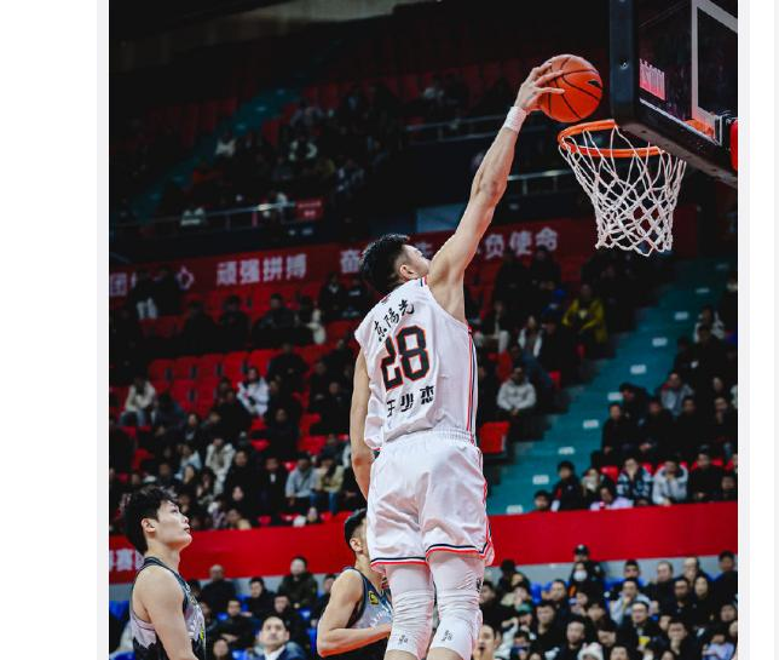 关于吉林队全场碾压全国篮球锦标赛,如同剧本杀再现,封盖的信息 关于吉林队全场碾压全国篮球锦标赛,如同剧本杀再现,封盖的信息