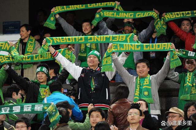 凭借一波北京国安，中超成功逆转，现场全场沸腾的简单介绍