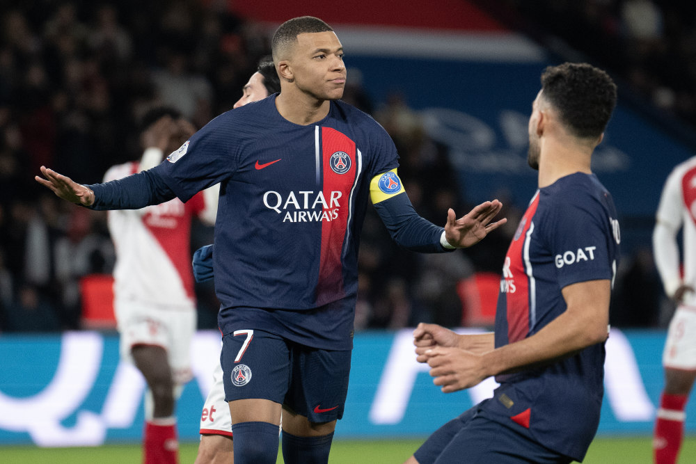 摩纳哥球员备战国际足球赛事