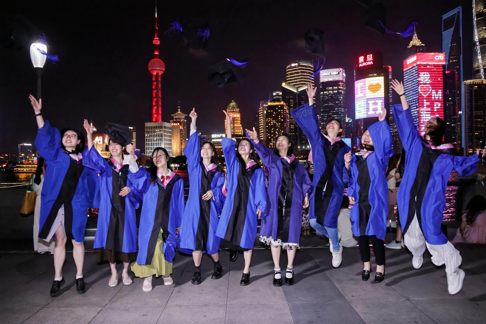 东亚铭记辉煌：重返国际舞台，演绎传奇篇章的简单介绍