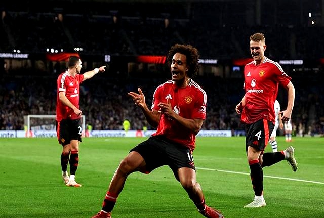 曼联抢胜切尔西，欧冠出线前途无尽遥远