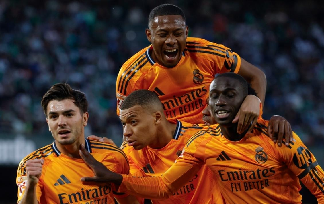 巴塞罗那客场不敌皇家贝蒂斯