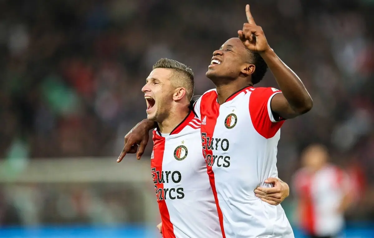 荷甲联赛升班马表现出色，展现强队实力