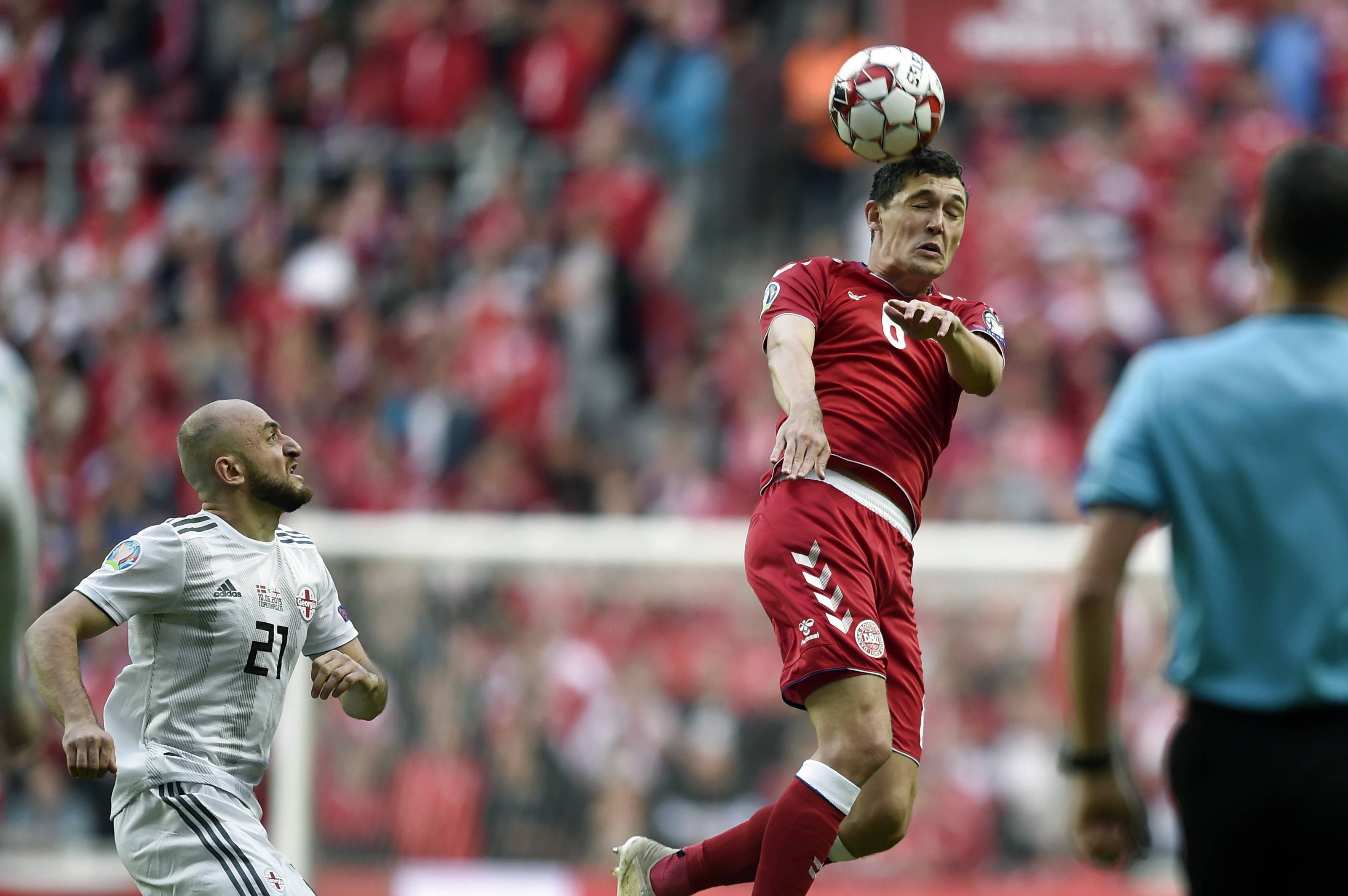 关于欧洲预选赛:英格兰力克捷克,小组出线前景光明的信息 关于欧洲预选赛:英格兰力克捷克,小组出线前景光明的信息