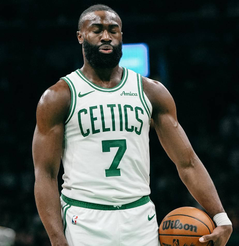 包含绿军球员表现出色，球队逐渐走出颓势展望未来的词条