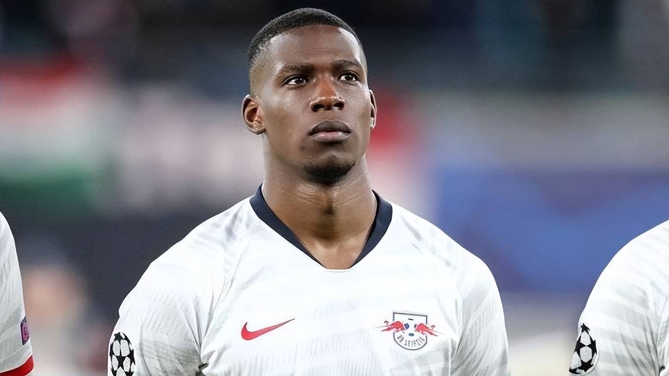 关于沙尔克客场逆袭，大胜不莱梅取得关键胜利的信息