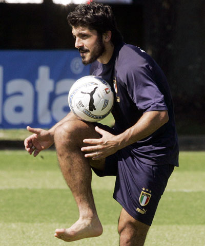 阿琛球员疯狂训练，决战之际备战万无一失的简单介绍