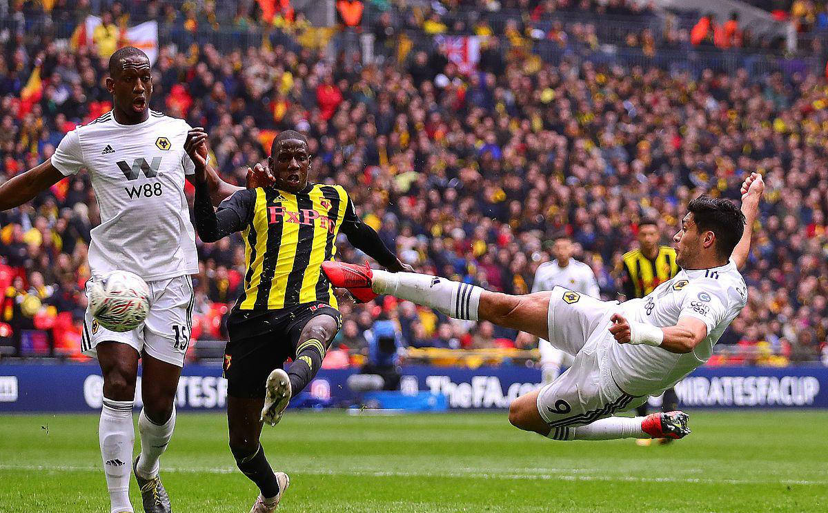 切尔西客场惨败狼队,遭遇三连败的简单介绍 切尔西客场惨败狼队,遭遇三连败的简单介绍