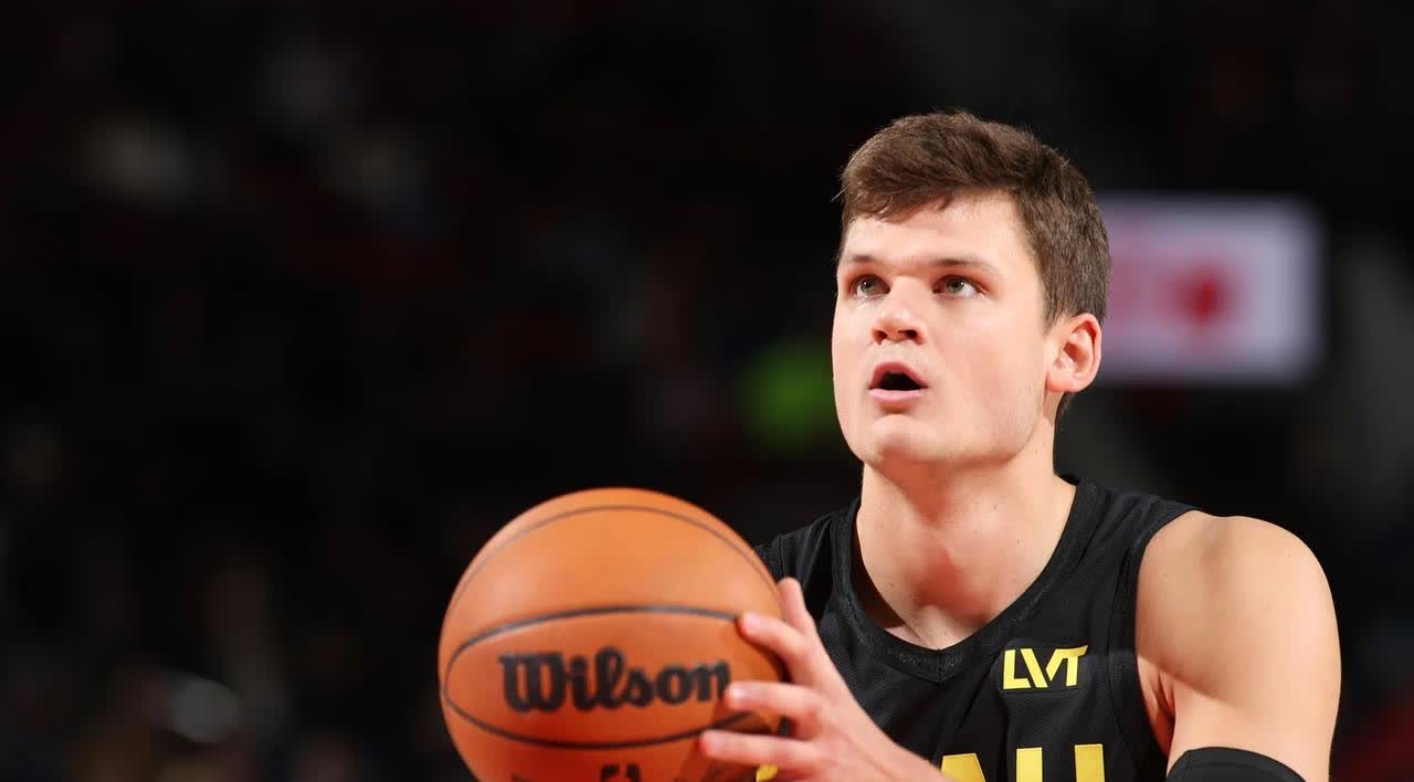 关于爵士队新援表现不俗被誉为天赋的信息