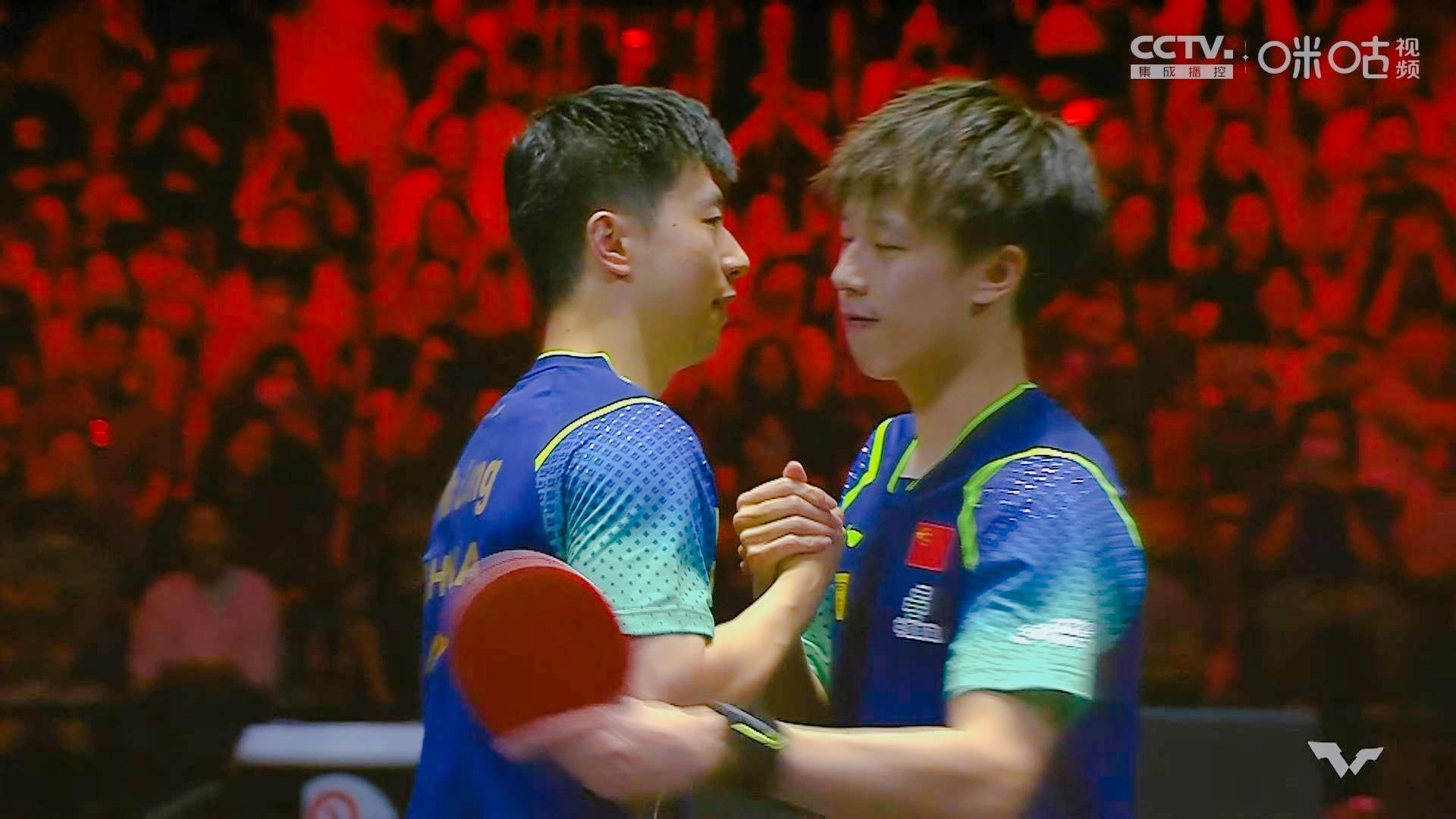 关于比赛精彩绝伦，球场烽火连天波澜不惊的信息