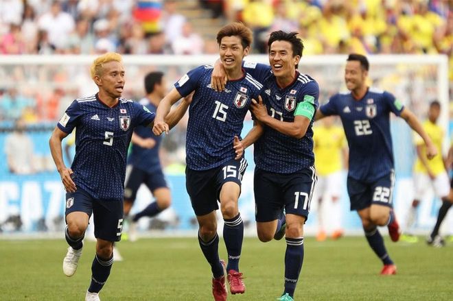 关于哥伦比亚国家队换帅，新教练着手备战韩国友谊赛的信息