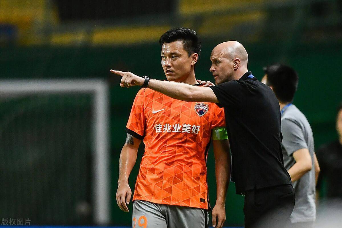 吉林球队大败，教练迫切要求改变战术