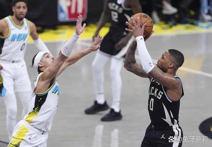 雄鹿主场力克尼克斯，字母哥强势砍下+数据的简单介绍