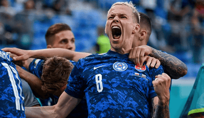 包含斯洛伐克客场逆转威尔士，夺得宝贵三分的词条